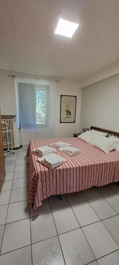 Gabbinoholidayhome Appartamento In Suggestiva Corte Como Buitenkant foto